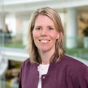  Saskia van den Akker
